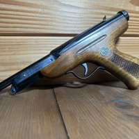 Emge Zenit 4,5mm Luchtpistool