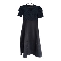 Sjieke satijnen jurk met kant L 40/42