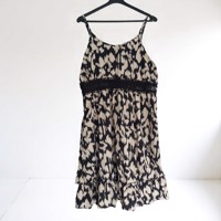 Zomer jurk beige zwart met kanten band 2XL/44