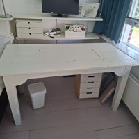 Witte houten tafel 140x70