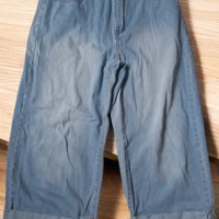 wijde jeans driekwart lang met omslagpijp lichtblauw 32 M/L