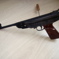 Luchtdrukpistool Record model 68, cal 4,5mm i.z.g.st.