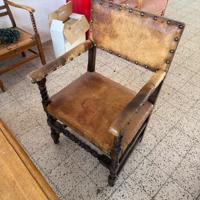 Leren eetkamer stoelen en eettafel