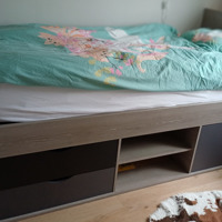Eenpersoons bed