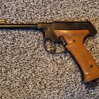 Vintage BB shooter: Healthways Plainsman (12 gram variant)