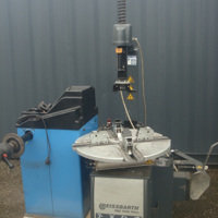 Banden Apparaat Beissbarth MS 500 Bike Balanceer Twin busch 