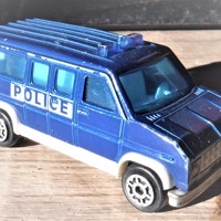 Majorette Ford E 350 politie bus 1