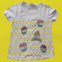 Glo-Story cupcakes t-shirt geel 104