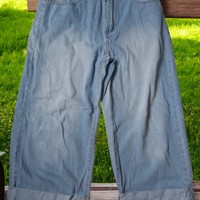 wijde jeans driekwart lang met omslagpijp lichtblauw 32 M/L