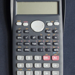Wetenschappelijke rekenmachine Casio fx-82MS