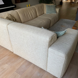Kartell hoekbank 300 x 210 cm