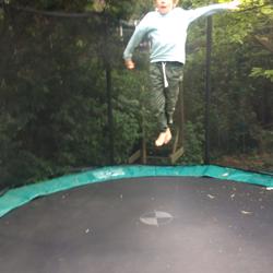 grote trampoline