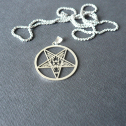 pentagram hanger met ketting ,death black gothic occult