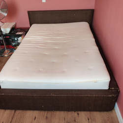 Bed 140x200