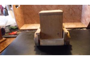 Clasieke houten auto K