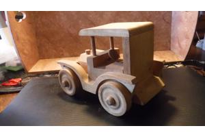 Clasieke houten auto K