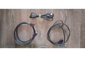 PS4 Slim Wit 500GB + 4x F1 (2017-2020) + 2 Rode Controllers