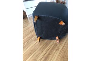 Donker blauwe leren fauteuil