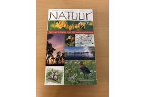 Natuurboeken en tuinboeken diversen. Dier , tuin en natuur