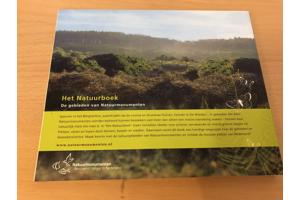 Natuurboeken en tuinboeken diversen. Dier , tuin en natuur