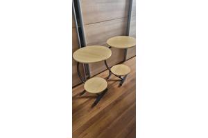 Bijzettafel en kastje