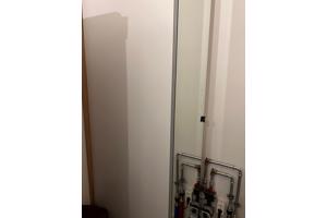 Ikea hang kast met spiegel