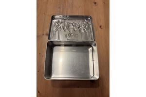 Pickwick Sesamstraat Koekblik met reliëf deksel