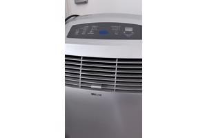 Oudere, maar prima werkende mobiele airco.