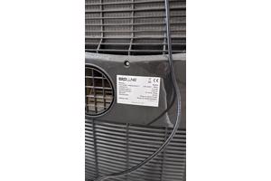 Oudere, maar prima werkende mobiele airco.