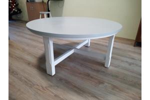 Salontafel rond 110 cm. Grijs met witte poten.