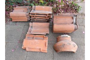 Dakpannen van ± 1930 voor reserve