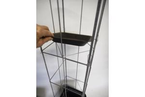 AARDBEIEN TOREN KLIMPLANTENREK etagère