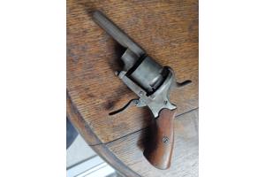 Penvuurrevolver . volkomen legaal