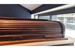 Bureau opbouw met rolluik