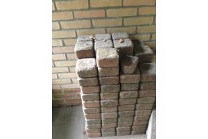 Diverse terrastegels gratis af te halen