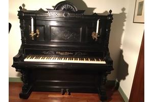 Prachtige, klassieke piano
