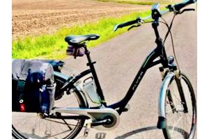 Set Flyer T-Serie Elektrische Fietsen met 36 accu’s Opladers