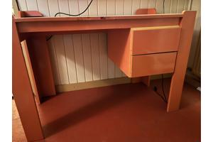 bureau voor kinderkamer