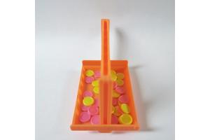 4 op een rij spel , oranje mini formaat 7,5cm x 4,5cm