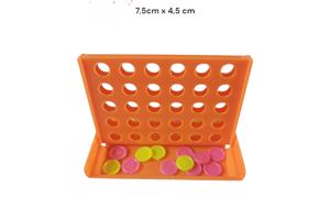 4 op een rij spel , oranje mini formaat 7,5cm x 4,5cm