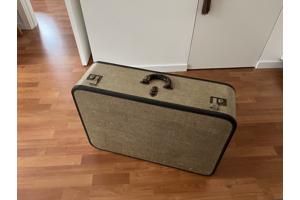 Twee koffers - één vintage