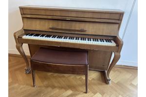 Piano met kruk