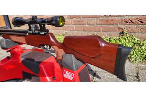 Nette fx tyfoon 5.5 mm met kijker 4-16x40 aoeg