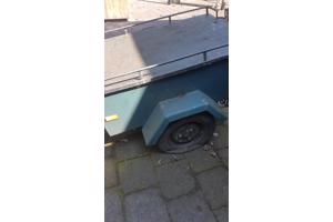 Bagage-aanhangwagentje met veel ruimte