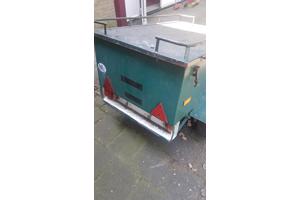 Bagage-aanhangwagentje met veel ruimte