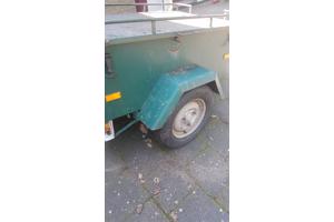 Bagage-aanhangwagentje met veel ruimte