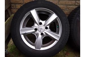 DEZENT-F 15 inch velgen met banden 4x108
