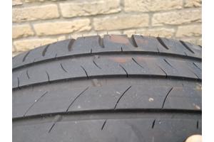 DEZENT-F 15 inch velgen met banden 4x108