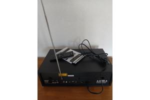 Voor een klein prijsje deze super mooie Dab radio/CD speler