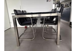 Gratis eetkamertafel